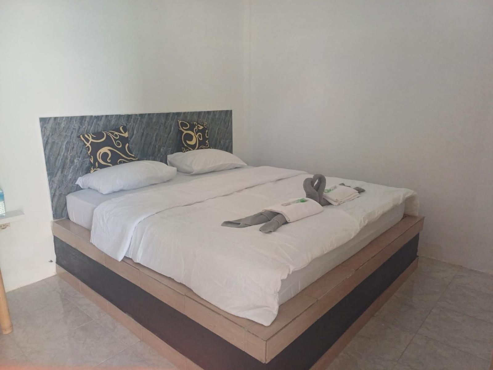 Black Sweet Homestay Dua Gili Air Luaran gambar